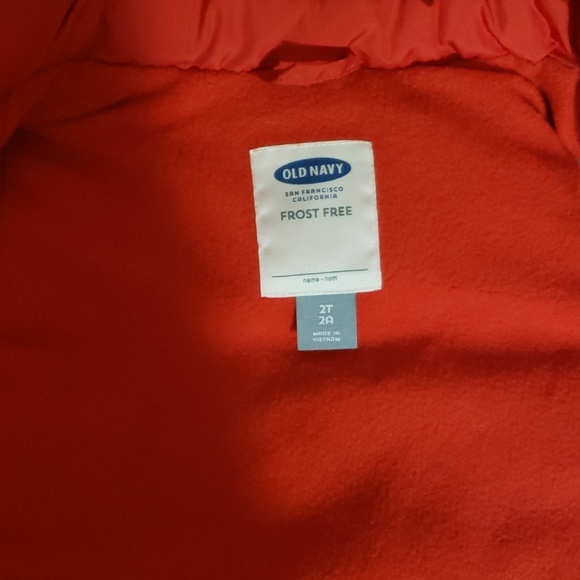 Red Old navy vest - Picture 4 of 5